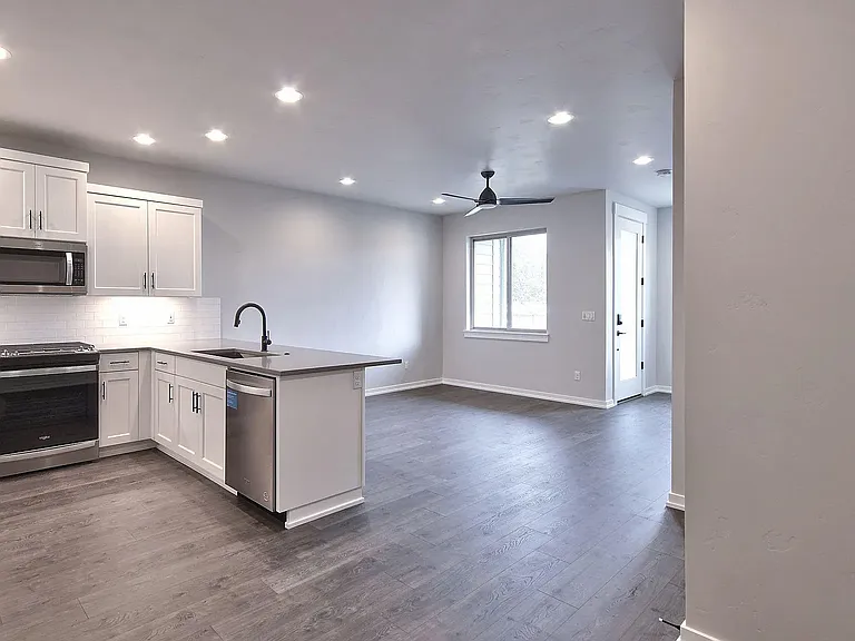 5623 SE 80th Ave — Photo 7