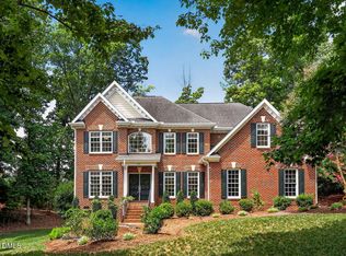 400 Flint Point Ln, Holly Springs, NC 27540