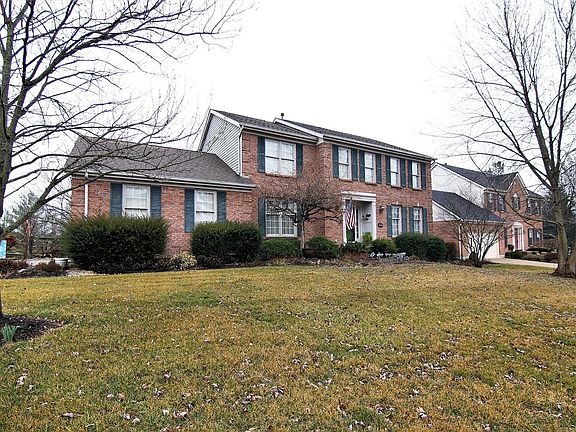 2nd image of 5482 Riverwalk Dr