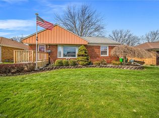 1724 Alcester Rd, Mayfield Heights, OH 44124
