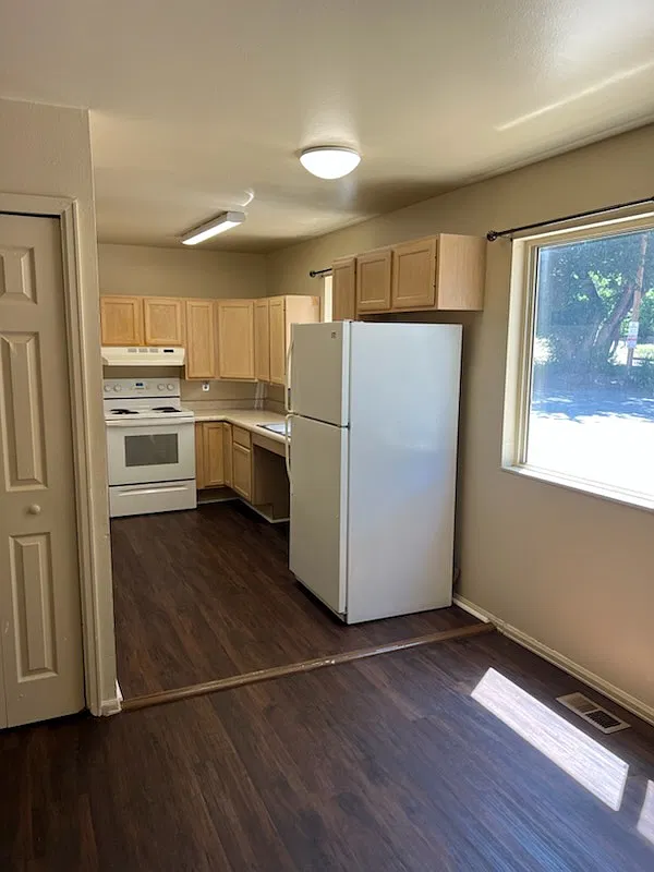Income Restricted Apartment — Photo 3