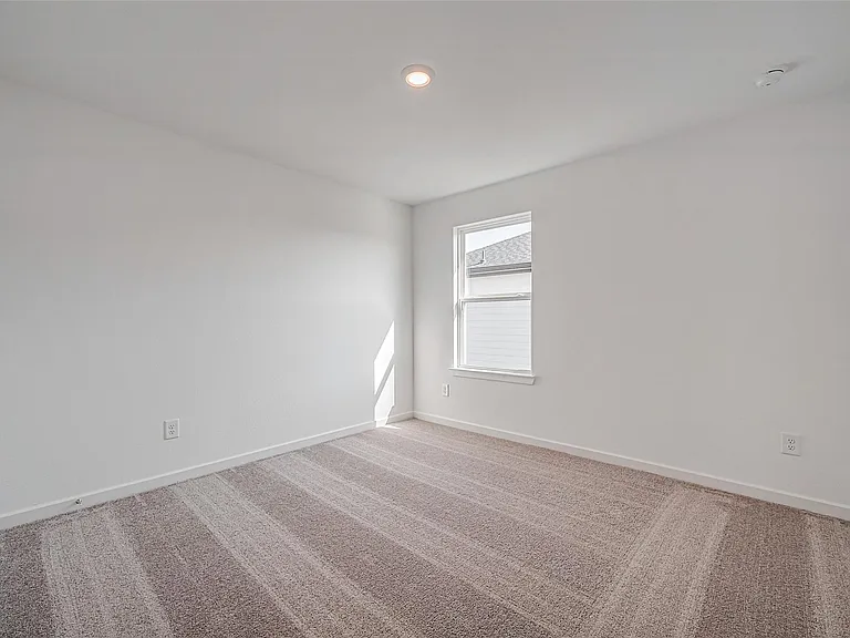 1127 Sugar Dr — Photo 30