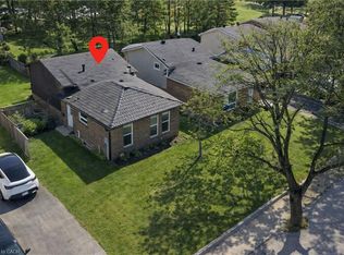 45 Austen Ln, Barrie, ON L4N 4V4