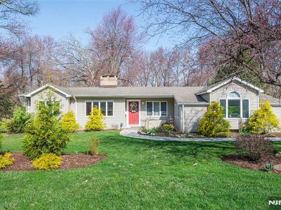 63 Jacobus Ave, Little Falls, NJ, 07424