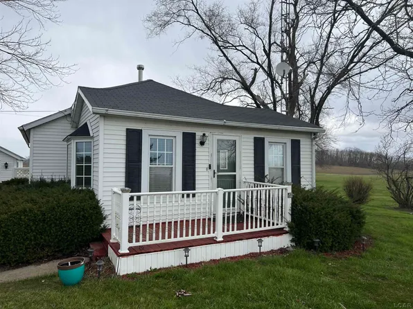 2318 Monroe Rd, Tipton, MI 49287
