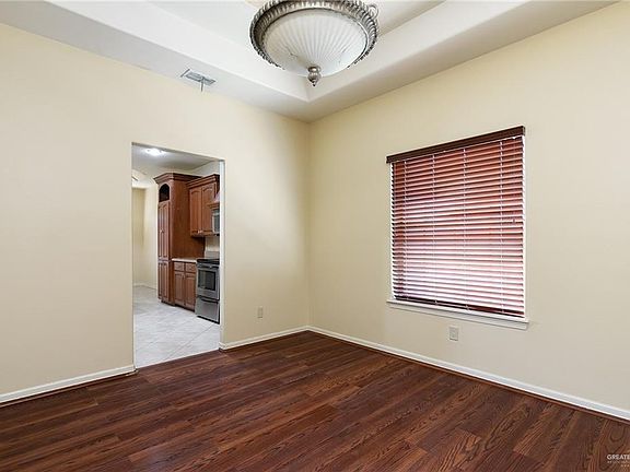 4th image of 7410 N 22nd Ln