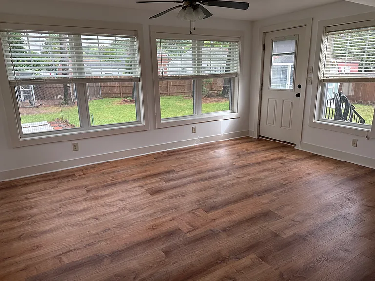 409 Kemp Ln — Photo 15