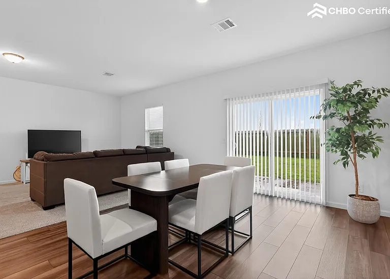 1052 Long Bay Ct — Photo 18