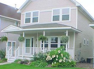 1358 5th St E, Saint Paul, MN 55106