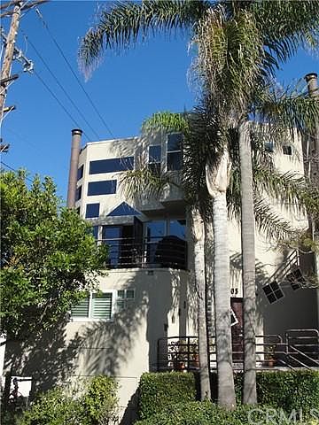 1st image of 1405 Manhattan Ave