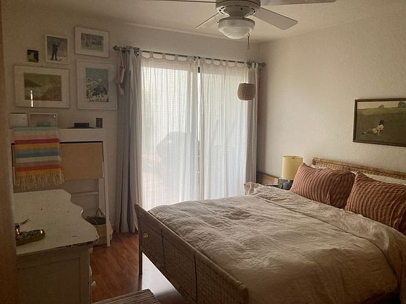 downstairs bedroom 1