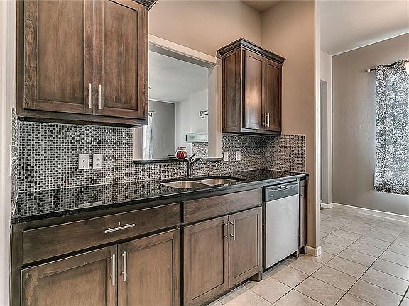 5th image of 8313 NW 140th St