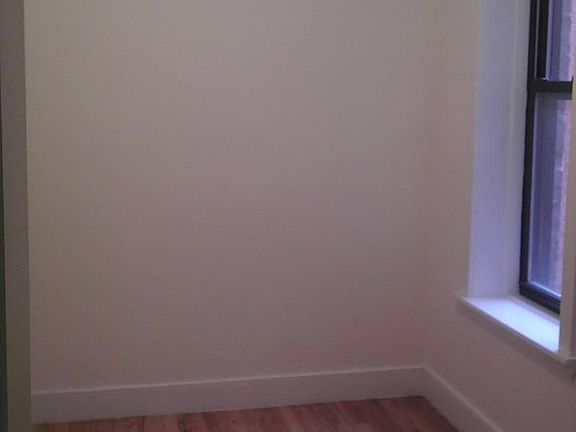 3rd image of 109 Southside Ave #3C