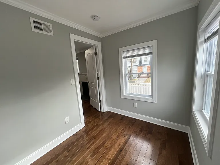 Spacious Den off of LR