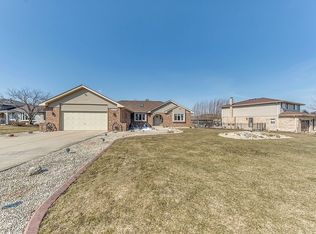 19732 Swanberg Ln, Mokena, IL 60448