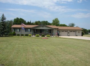 2767 New London Rd, New London, IA 52645