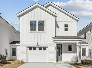 435 Queenview Ln, Charleston, SC 29414