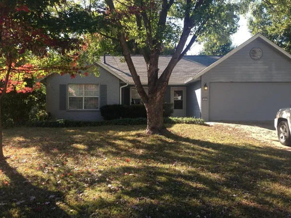 1845 N Albany Ln, Fayetteville, AR 72704