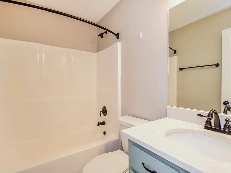 1720 Avery Cv — Photo 16