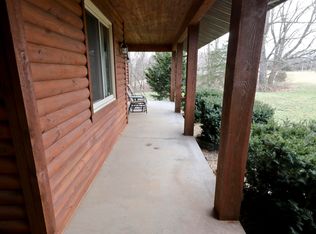 376 Larkspur Rd, Ozark, MO 65721