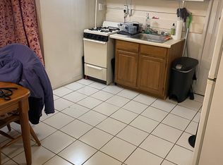 126 Saint Marys St #1B, Boston, MA 02215