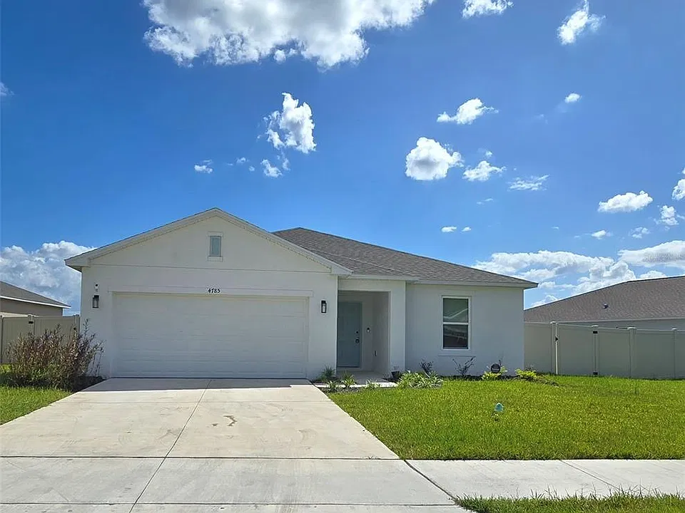 4785 Yellow Elder Way