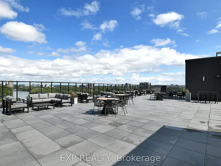 36 Robinson Ave #402 — Photo 17