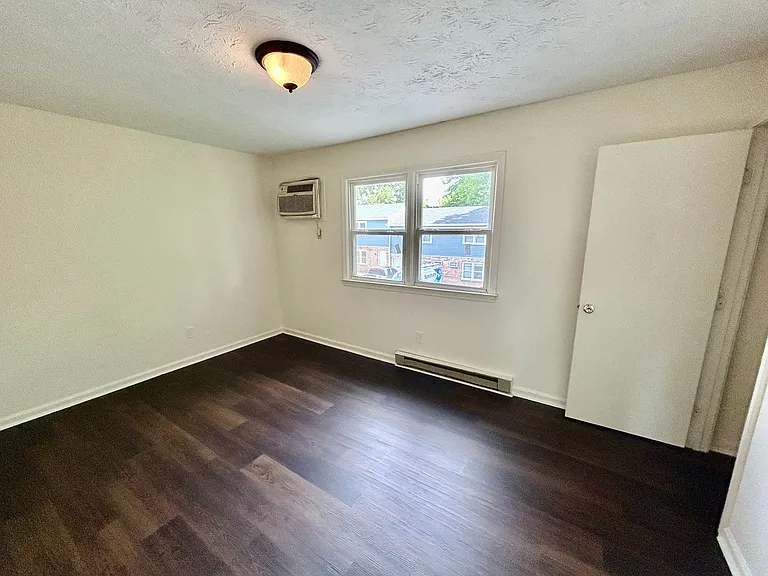 190 Macey Ave #17 — Photo 12