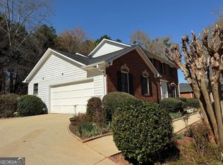 140 Yorkshire Rd, Bogart, GA 30622