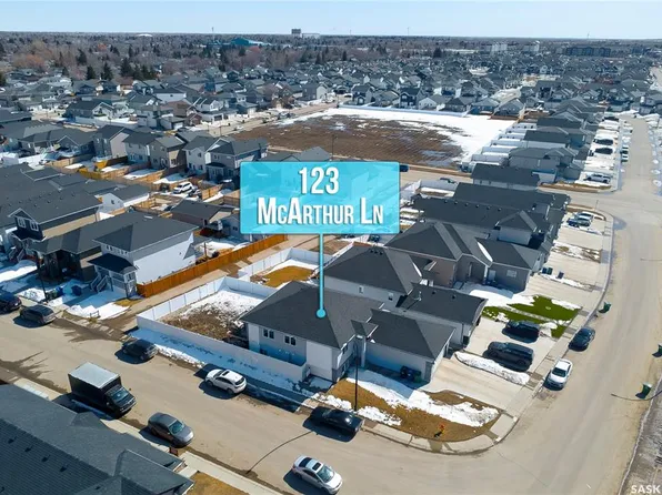 123 McArthur LANE, Saskatoon, SK S7L 6X5