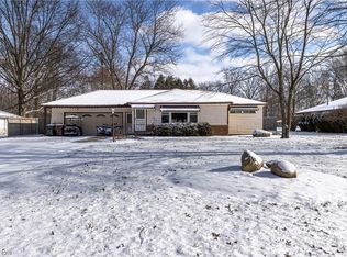 7575 N Linden Ln, Parma, OH 44130