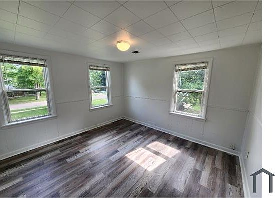 4th image of 319 W Oliver St APT 4