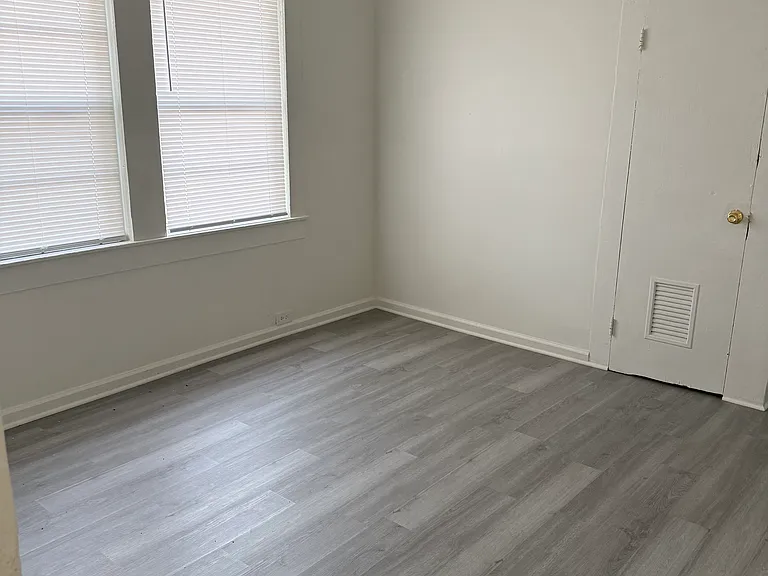 334 Williams Ave #B — Photo 9