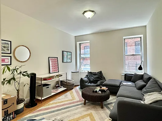 Rented by Compass | media 3