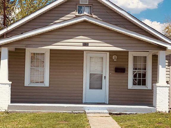 3rd image of 2120 Steadman St