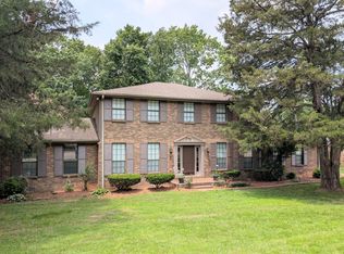 336 Clearlake Dr W, Nashville, TN 37217