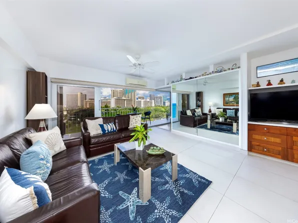 2161 Kalia Rd APT 906, Honolulu, HI 96815