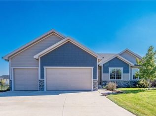 3003 NW Maple Ct, Ankeny, IA 50023