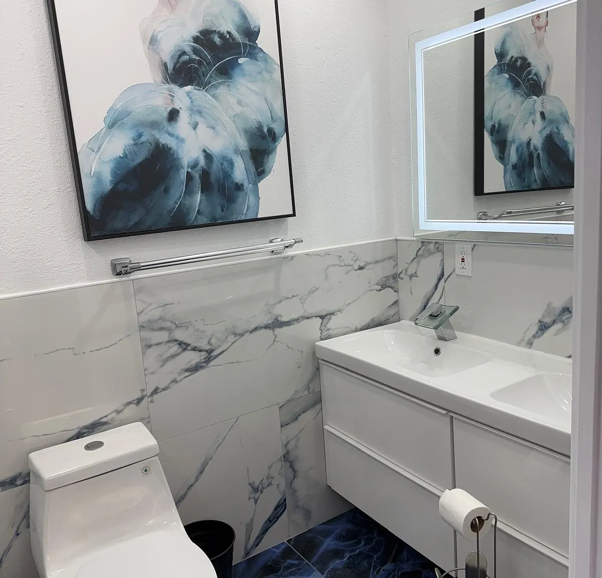 2 bed, 944 sqft, $2,000 — Photo 3