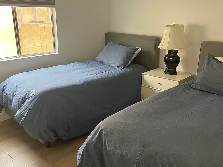 1739 N Palm Dr — Photo 22