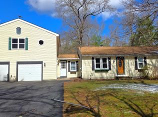 11 Walnut St, Douglas, MA 01516