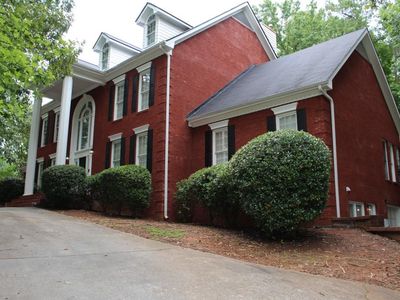 2050 Eagle Ridge Dr SW, Conyers, GA, 30094