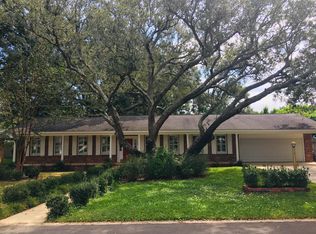 209 Nandina Dr, Gulf Breeze, FL 32561