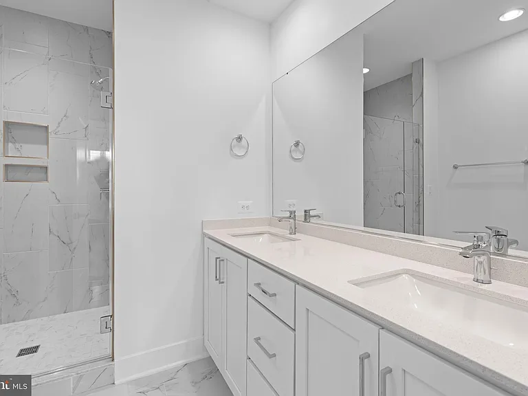 3104 Camber Pl — Photo 10