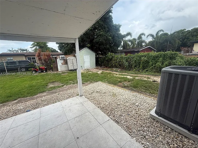 28501 SW 147th Ct — Photo 41