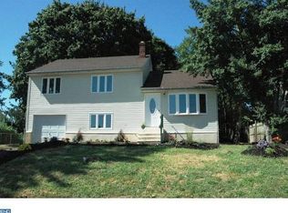 123 David Rd, Wilmington, DE 19804