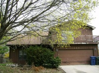 428 S River Rd, Naperville, IL 60540