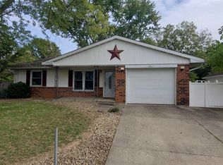 1061 SW 5th St, Richmond, IN 47374