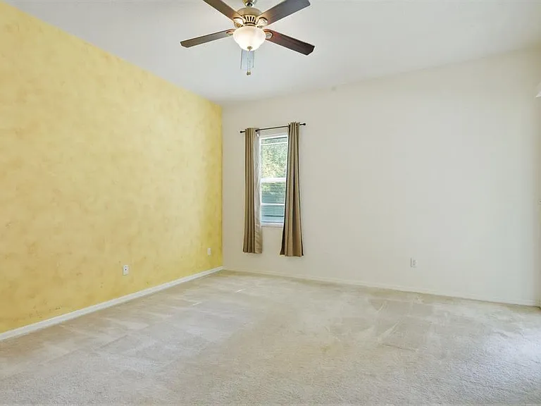 1405 Ridge Ter — Photo 13