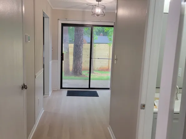 230 Adams St, Cary, NC 27513